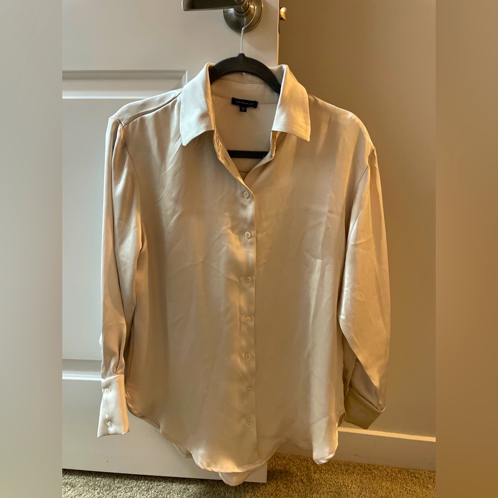 Dynamite Silky Top